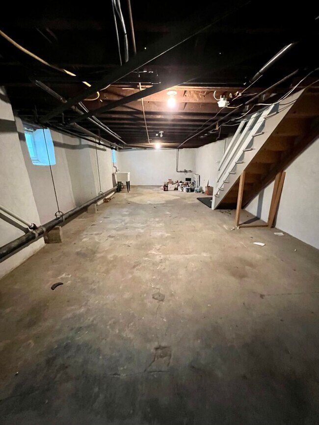 Building Photo - Gorgeous 3-Bedroom Home in Narberth! Avail...