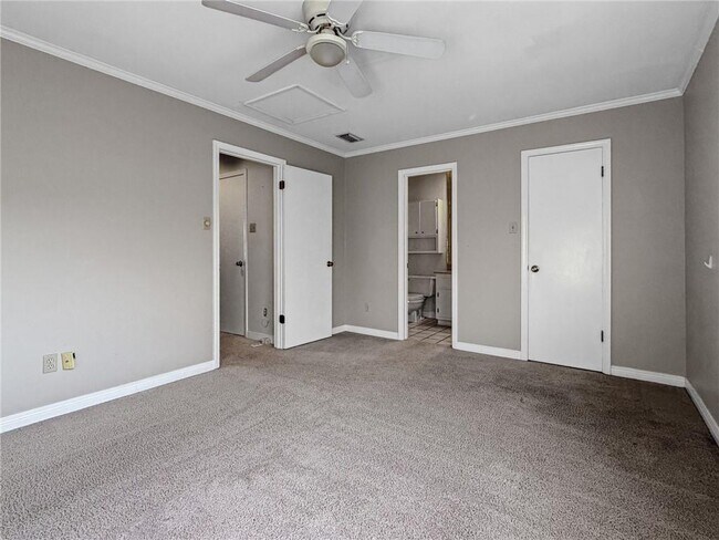 Building Photo - 114 Du Rhu Dr