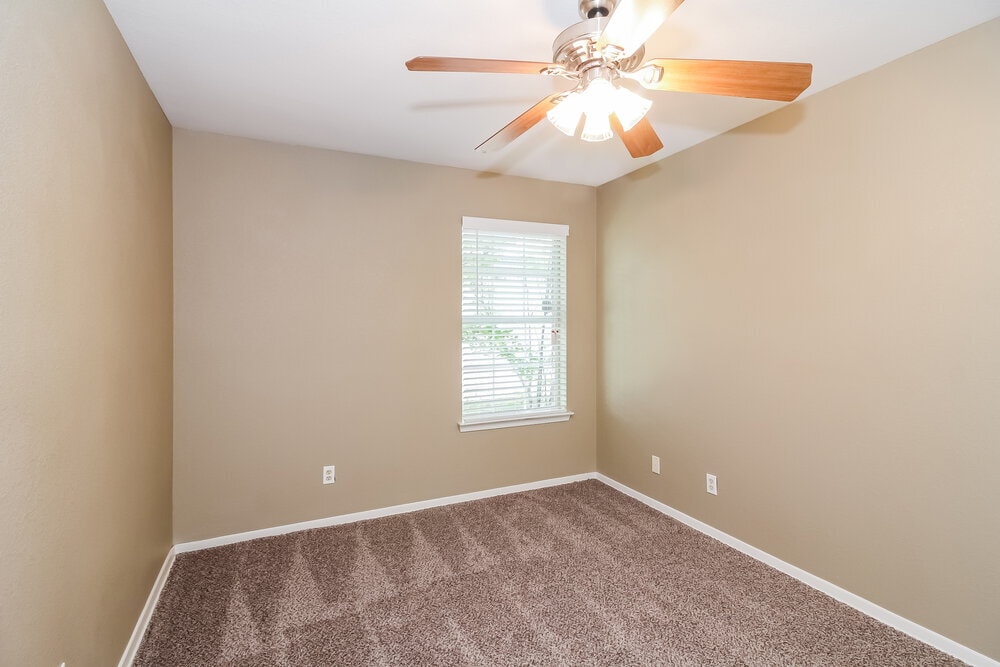 Building Photo - 408 Joyce Way