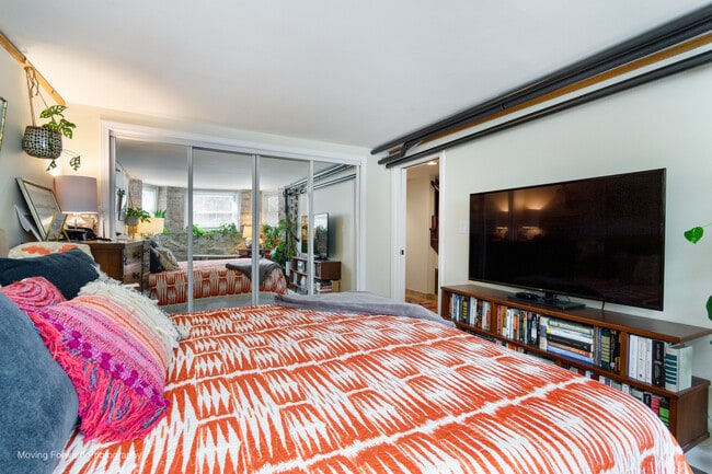 Building Photo - 3716 N Fremont St