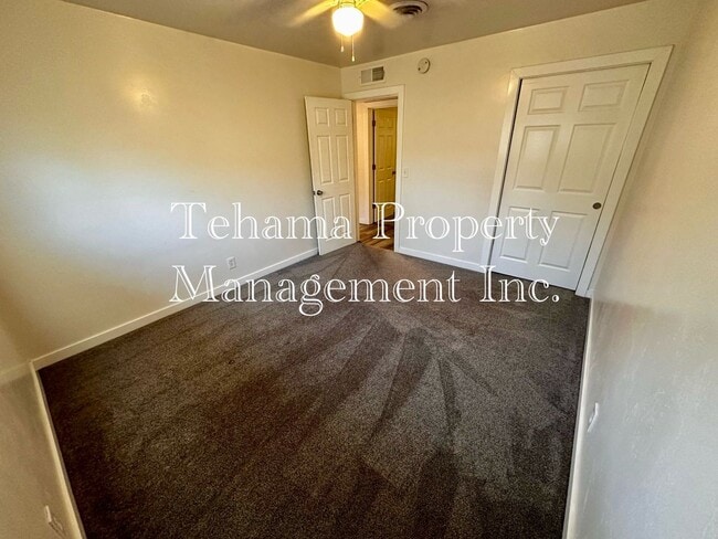 Building Photo - 3 Bedroom 1 Bath Home in Antelope Area