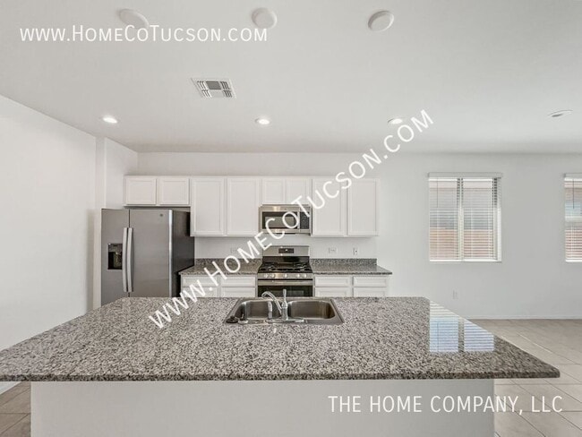 Building Photo - 35030 S Stargazer Ave