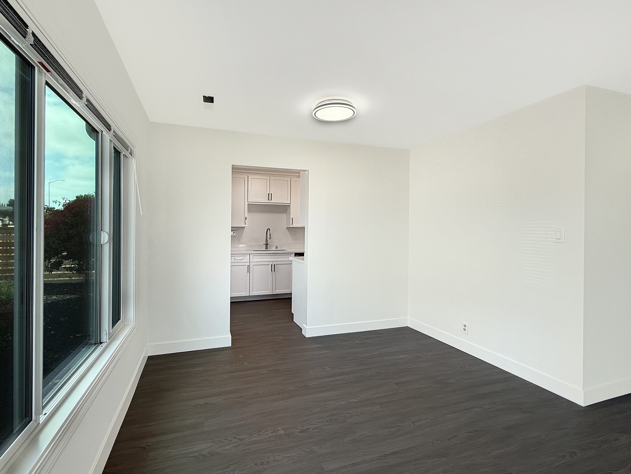 Building Photo - 22108 Moyers St
