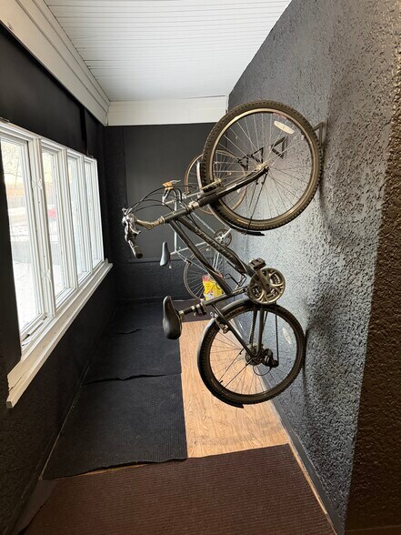 Shared front porch - 3714 Stevens Ave