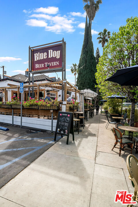 Building Photo - 4443 Saugus Ave