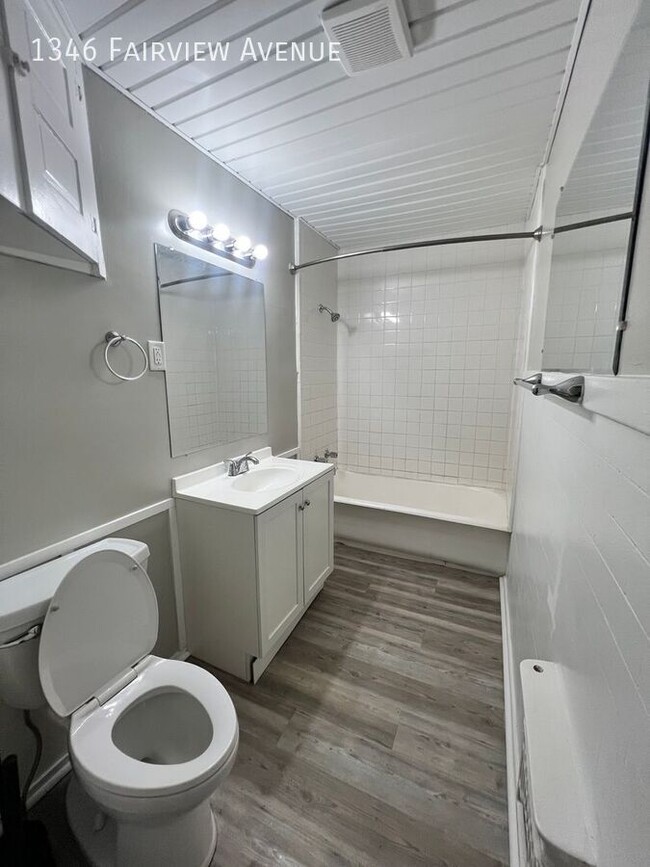 Building Photo - 1346 Fairview Ave