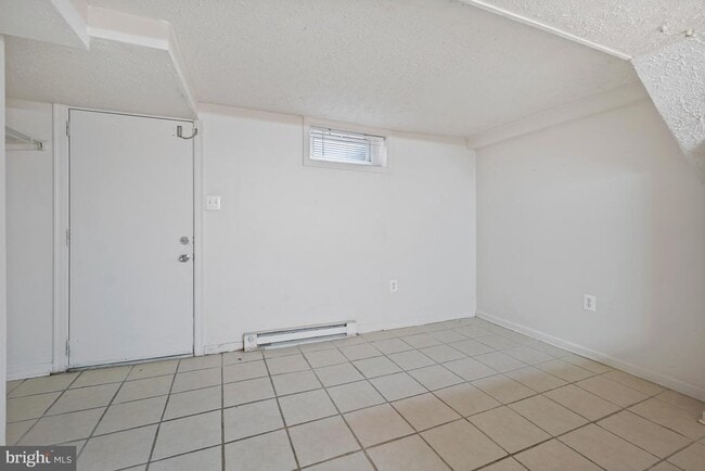 Building Photo - 6120 41st Ave