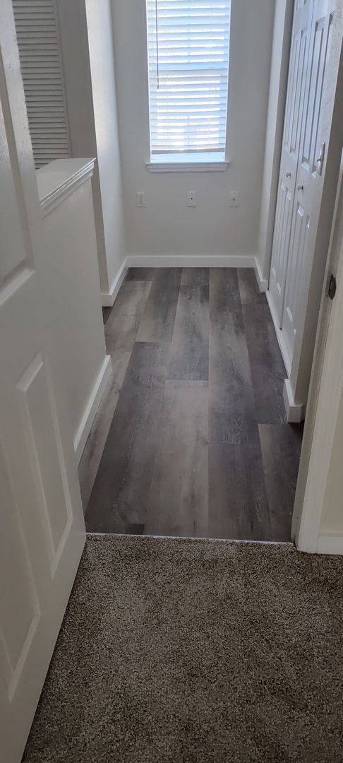 Building Photo - 1 Bed / 1.5 Bath – Magnolia Place