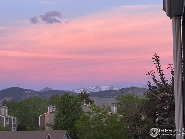 Views of the sunset from the balcony! - 4670 White Rock Cir