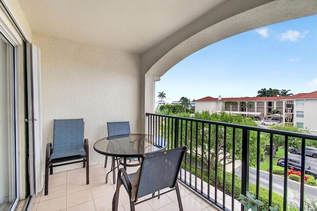 Building Photo - 3415 Tuscany Way