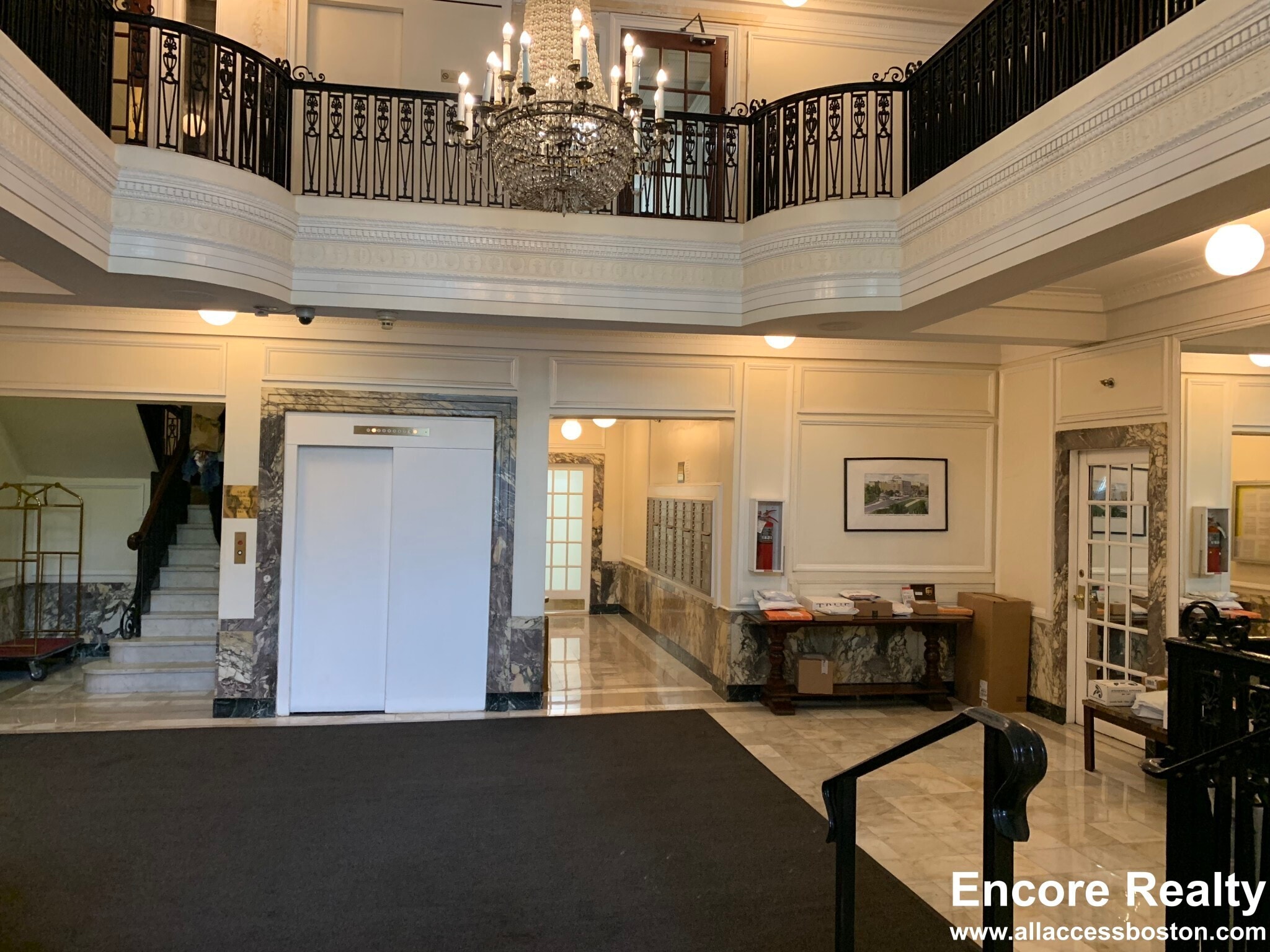 Building Photo - 466 Commonwealth Ave