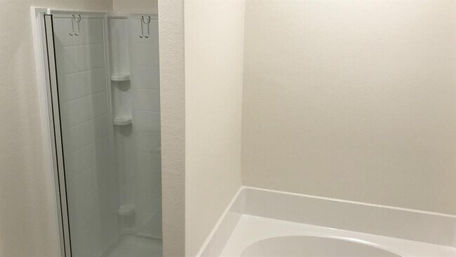 Building Photo - 20731 Solstice Point Dr