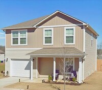 Building Photo - 302 Pearson Dr