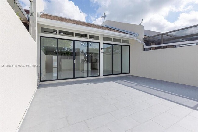 Building Photo - 13174 SW 10th Terrace Dr