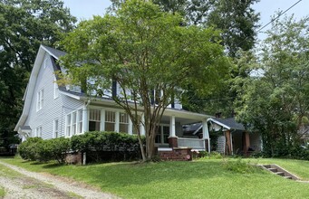 Building Photo - 1105 Virginia Ave