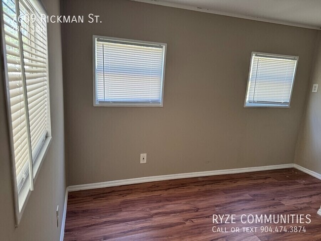 Building Photo - 7609 Rickman St