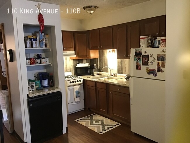 Building Photo - 2 bed 1 bath near OSU