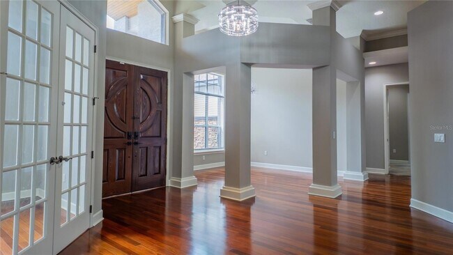 Building Photo - 617 SE 47th Loop