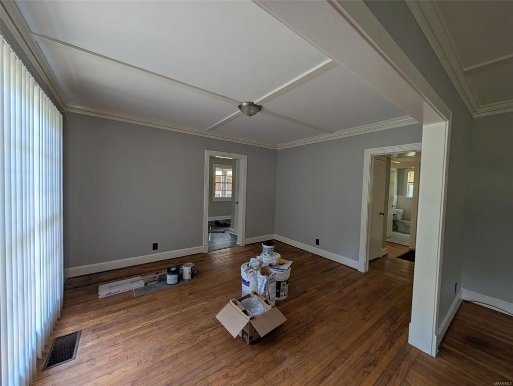 Building Photo - 10 Brantwood Dr