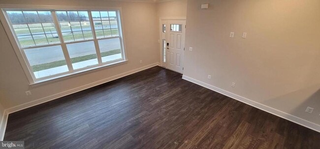 Building Photo - 4940 MacDonough Pl