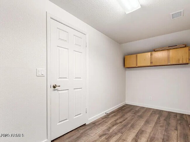 Building Photo - 1966 E Calle De Arcos