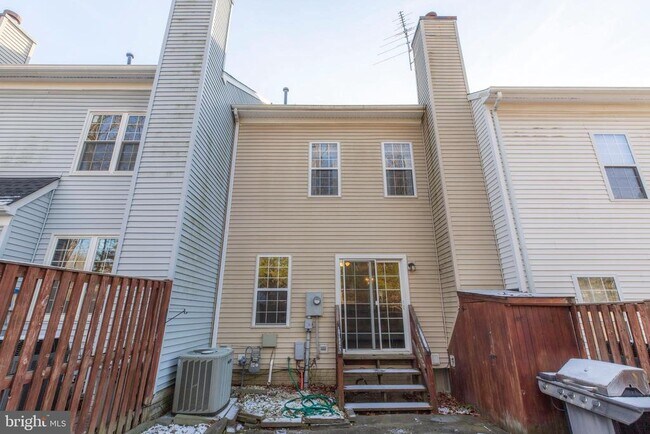 Building Photo - 6808 Compton Valley Pl