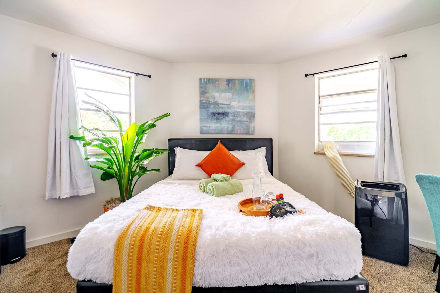 Building Photo - 605 Dennison Ave