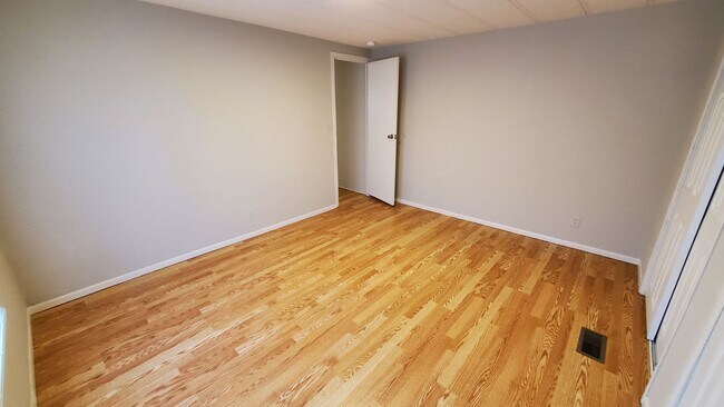 Building Photo - 14001 Interstate Hwy 27