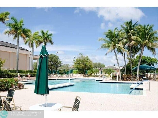 Building Photo - 9870 S Belfort Cir