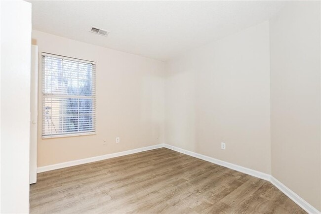 Building Photo - 1953 Abbey Province