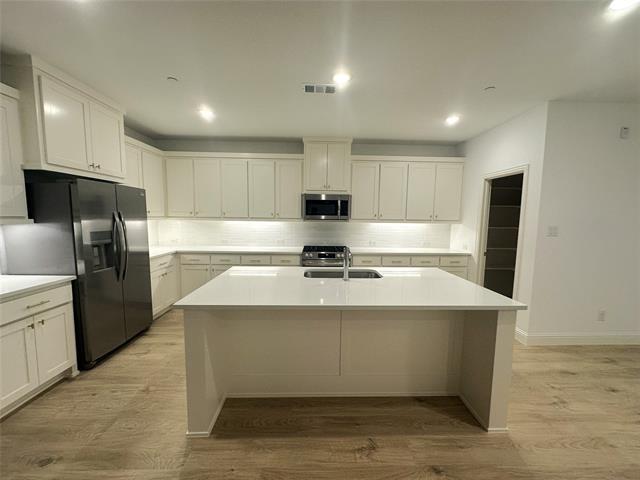 Building Photo - 8924 Scarp Hl Ln