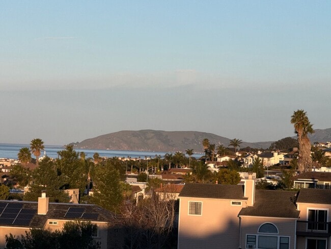Building Photo - Stylish Cozy One Bedroom in Pismo Beach