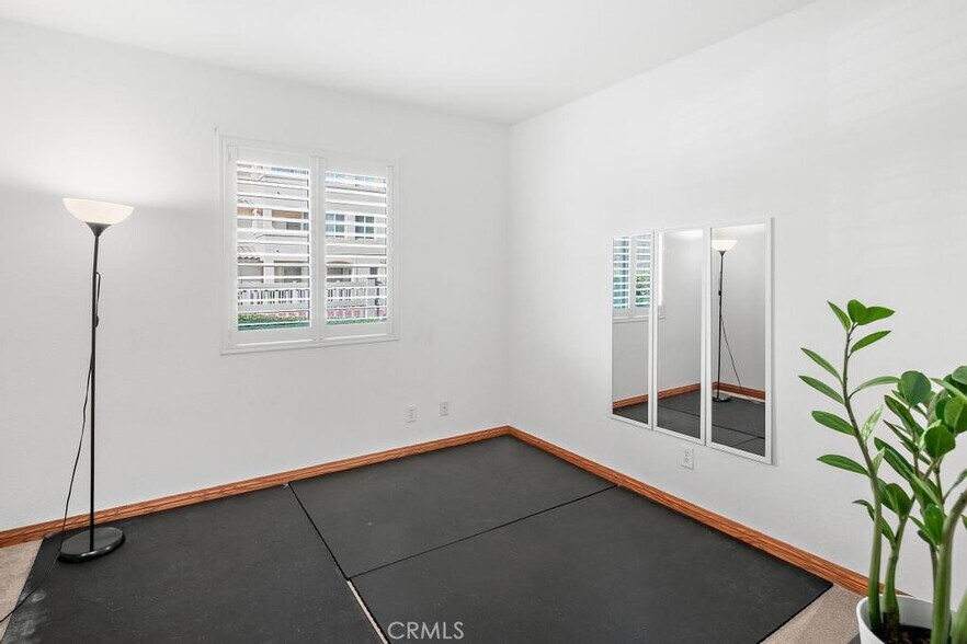 Building Photo - 3313 Dehesa Rd