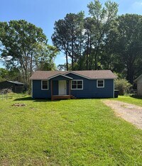 Building Photo - Near Cargill Park!