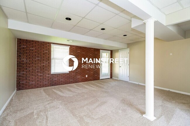 Building Photo - 3 Bedroom Pet-Friendly Home in Mount Washi...