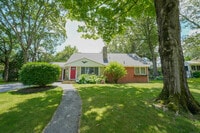 Building Photo - 70 Oakridge Rd