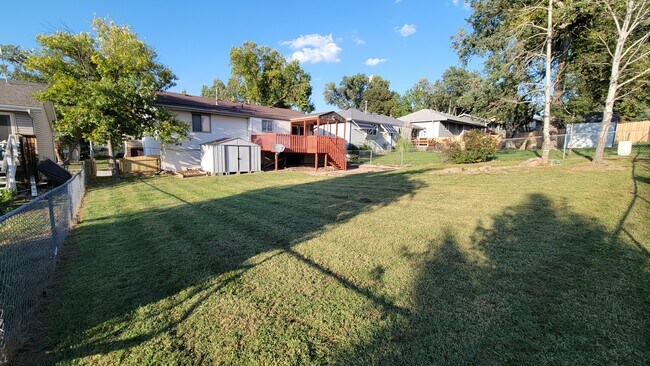 Building Photo - Josephine (Millard Highlands South)