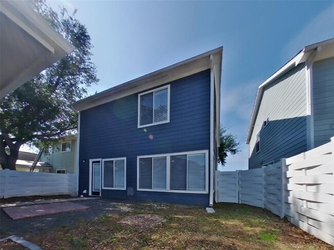 Building Photo - 15839 S Alley Ct