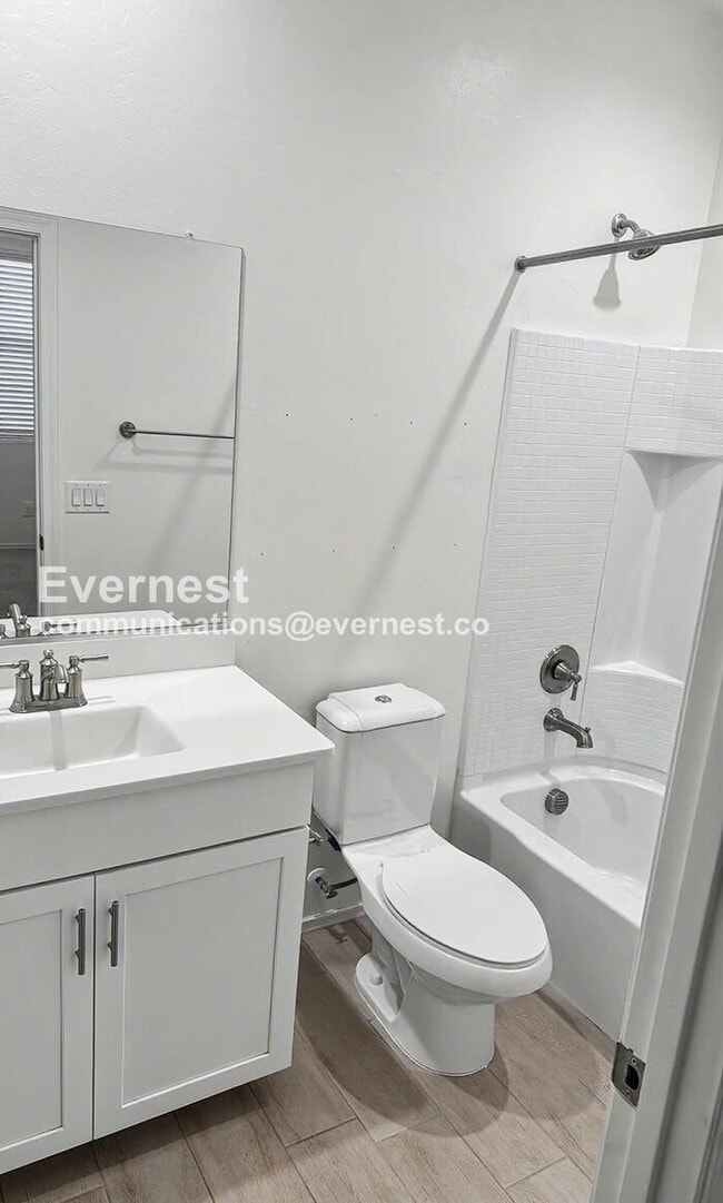 Building Photo - 10667 W Filbert St