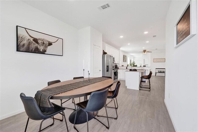 Building Photo - 23823 Escardilla Dr
