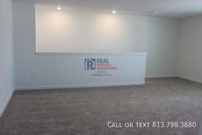 Building Photo - 11225 Sycamore Glen Loop