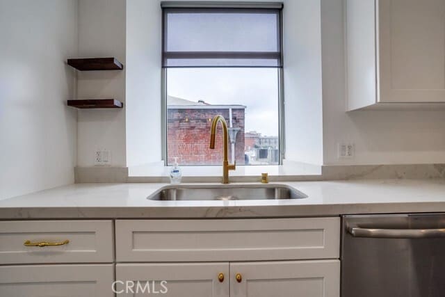 Building Photo - 35 N Raymond Ave