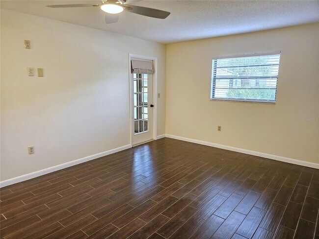 Building Photo - 285 Mission Trl