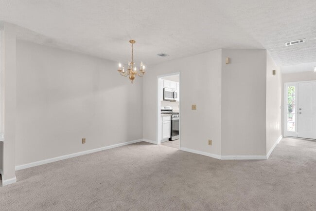 Building Photo - 2186 Spring Walk Ct