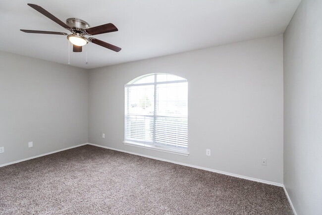Building Photo - 1502 Killdee Ct