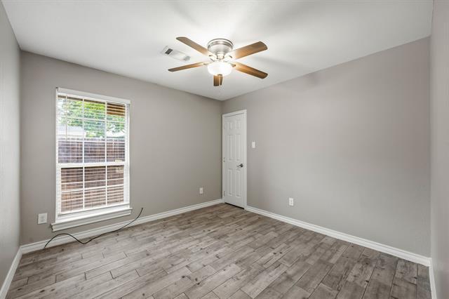 Building Photo - 521-525-525 Gilcrease St