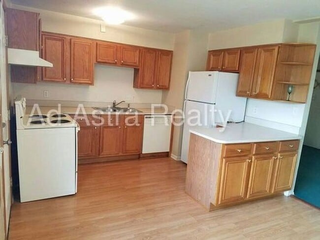 Building Photo - Very Nice 3 Bedroom 1 Bath Home in KCMO-Available in MAY!!
