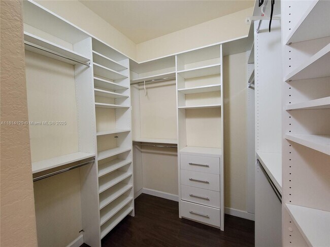 Building Photo - 9282 SW 171st Ct