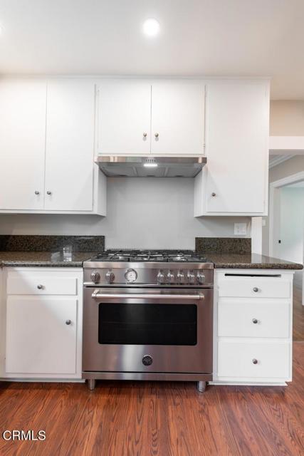 Building Photo - 1208 Lyndon St