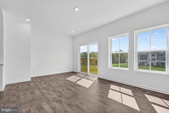 Building Photo - 2604 Cougar Ln